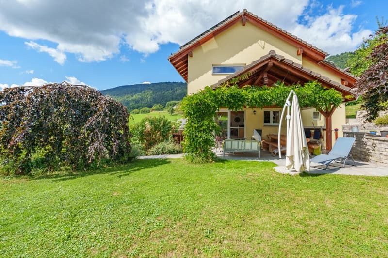 Magnifique villa d'architecte de 7.5 pièces à 7 minutes de Grandson (2)