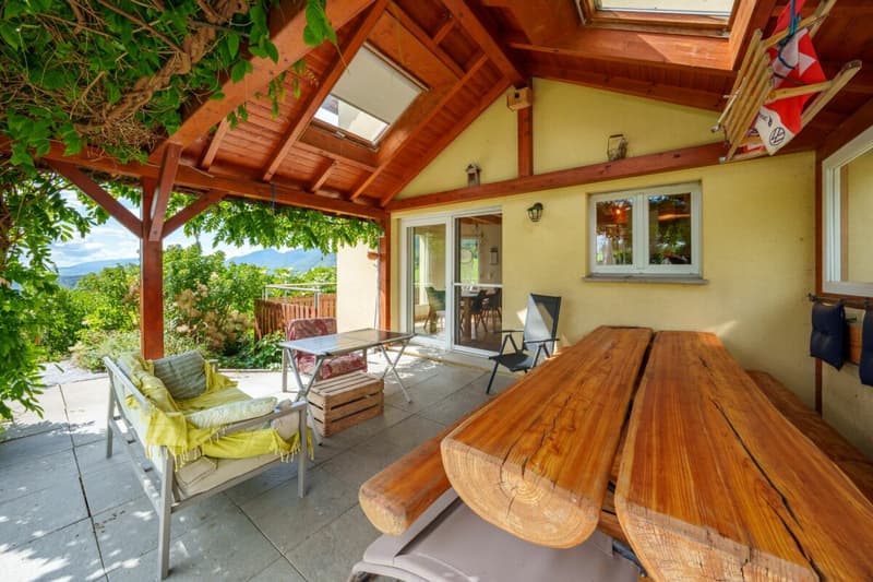Magnifique villa d'architecte de 7.5 pièces à 7 minutes de Grandson (9)