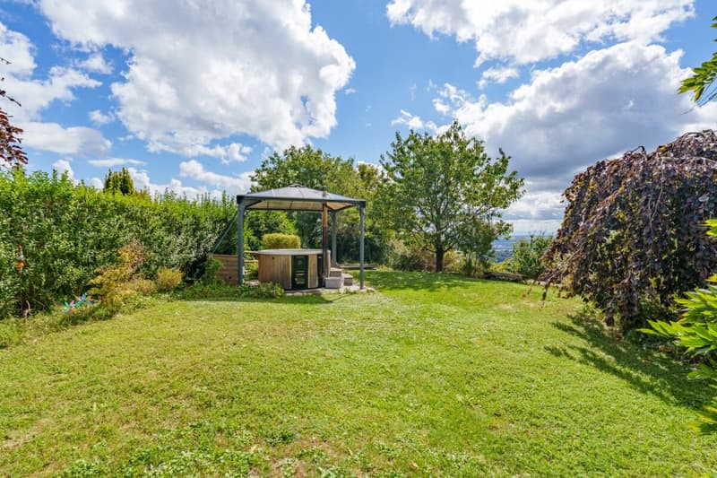 A 7 minutes de Grandson, magnifique villa d'architecte de 7.5 pièces (12)