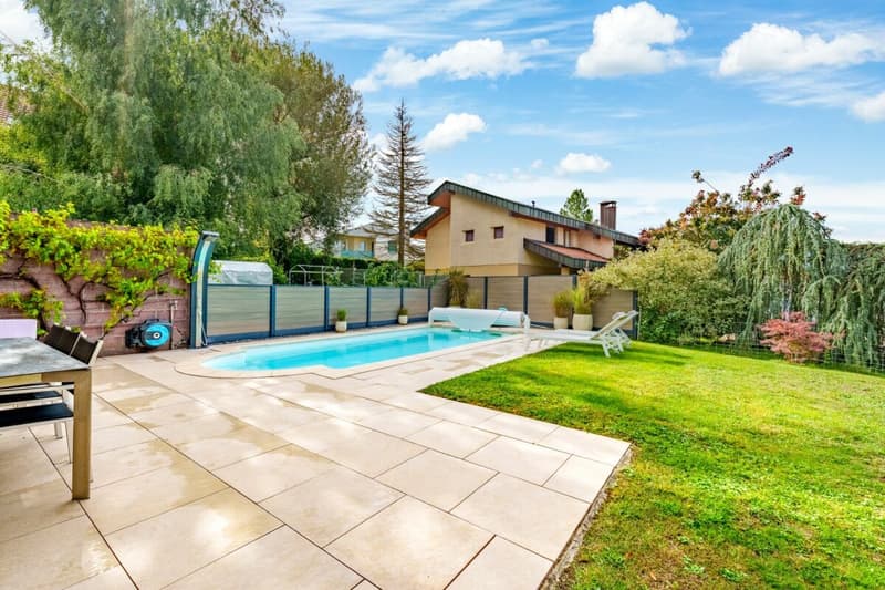 Magnifique villa d'architecte de 7.5 pièces avec piscine chauffée et jacuzzi à Corcelles-près-Payerne (1)