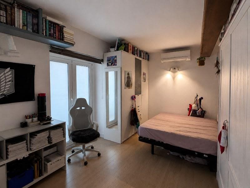 Magnifique maison sur deux étages avec jacuzzi privé (12)