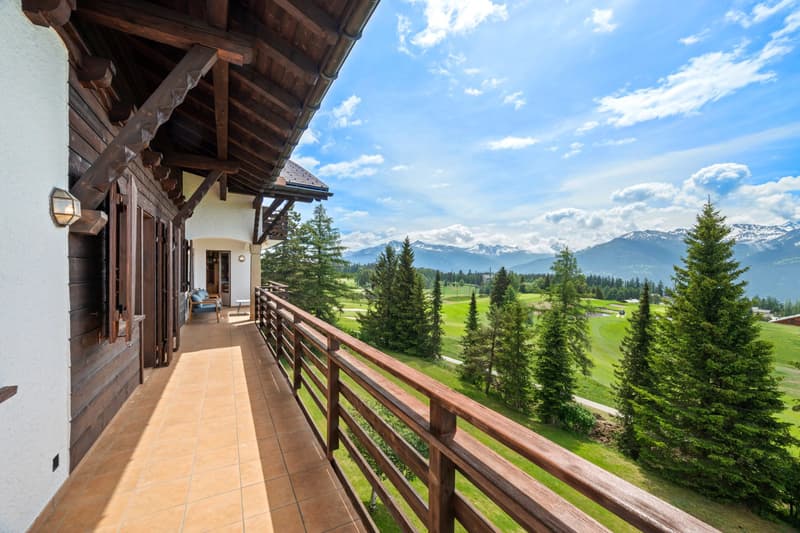 Appartement lumineux face aux panoramas alpins (13)