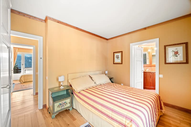 Appartement lumineux face aux panoramas alpins (9)