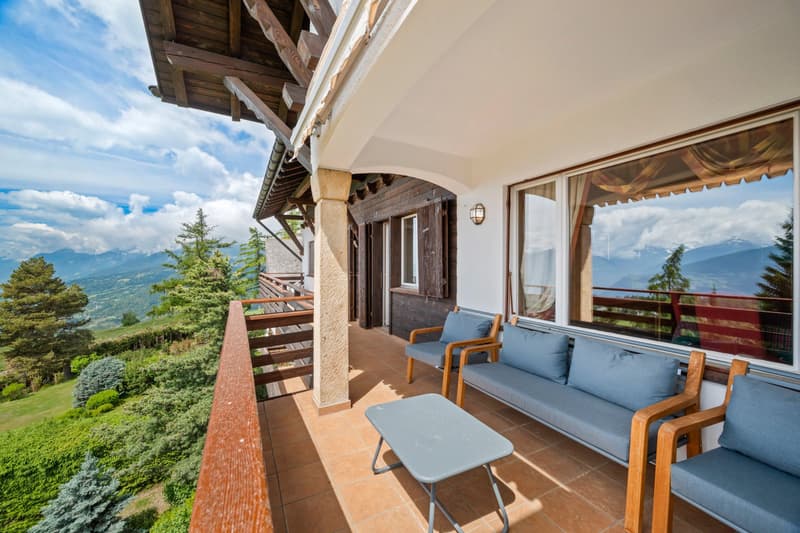 Appartement lumineux face aux panoramas alpins (3)