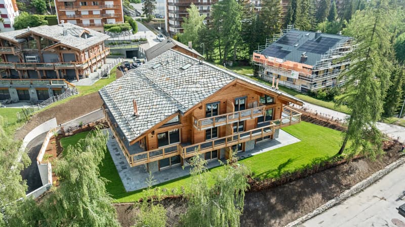 Somptueux duplex en plein coeur de Crans-Montana (8)