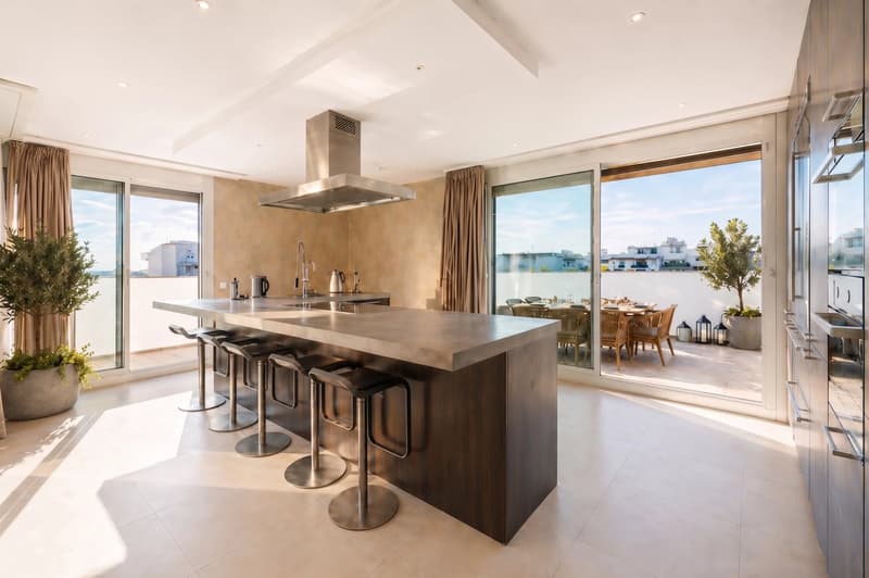 Exclusivité - Superbe attique contemporain au coeur de Saint-Jean (4)