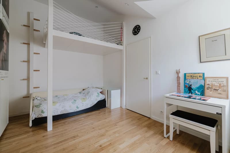 Appartement de 5 pièces avec vue sur le lac et la Cathédrale (9)