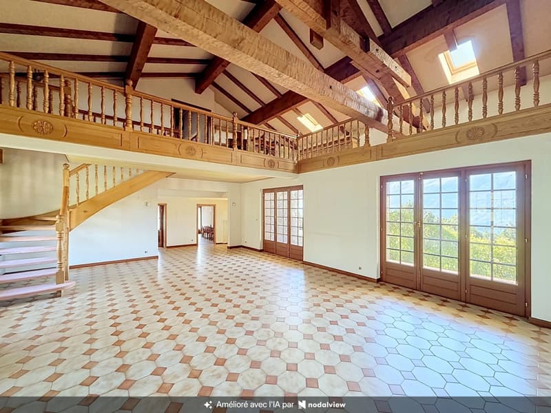 Beau chalet sur grand parcelle (3)