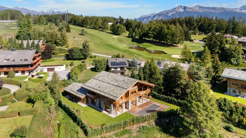 Chalet d'exception en bordure du Golf (1)