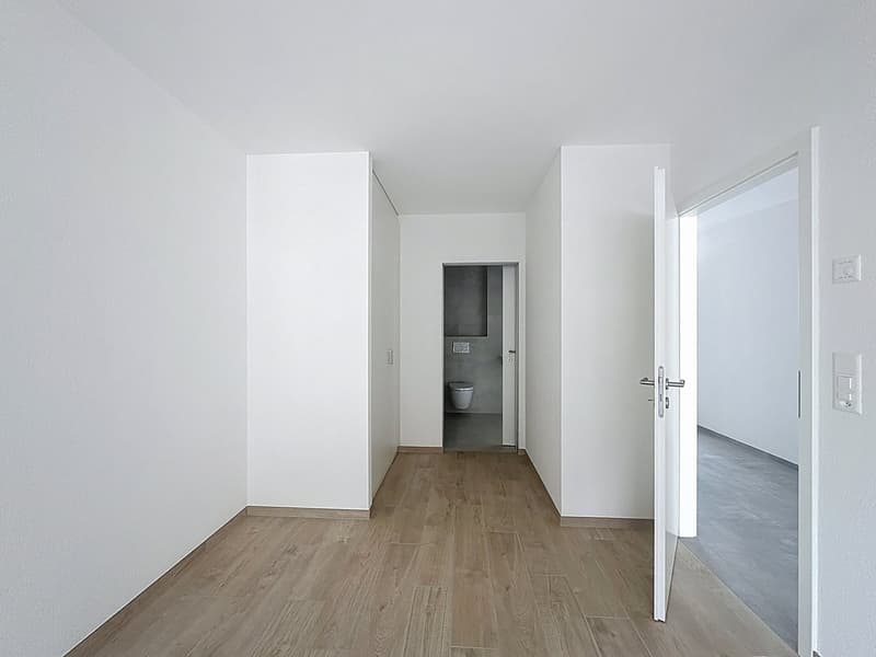 Appartement moderne de 2.5 pièces avec balcon à Sion (5)