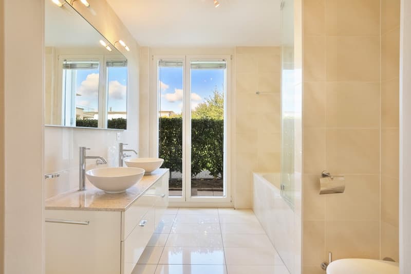 Magnifique appartement de 3,5 Pièces avec grand jardin arboré (7)