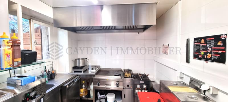 Exclusif! Magnifique restaurant tout neuf, clé-en-main ! (3)