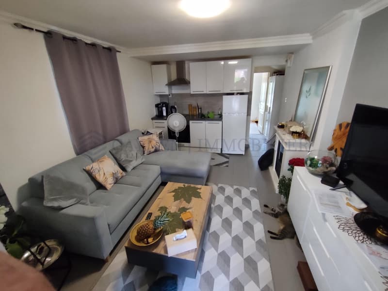 Maison avec 6 logements à fort rendement locatif! (5)
