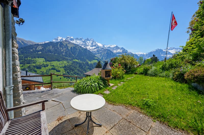 Chalet authentique, vue panoramique sur les montagnes (3)