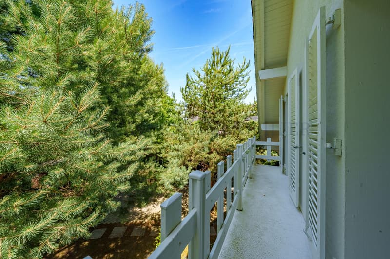 Villa jumelle rénovée avec studio indépendant dans un environnement résidentiel privilégié à Commugny (11)