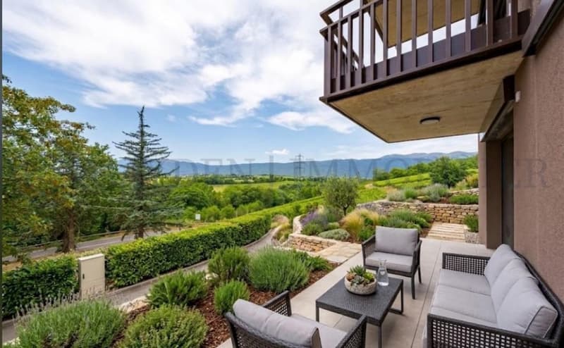 4 PIèces rez-de-jardin vue magnifique ( Rez inférieur) - Lot 2.01 (1)