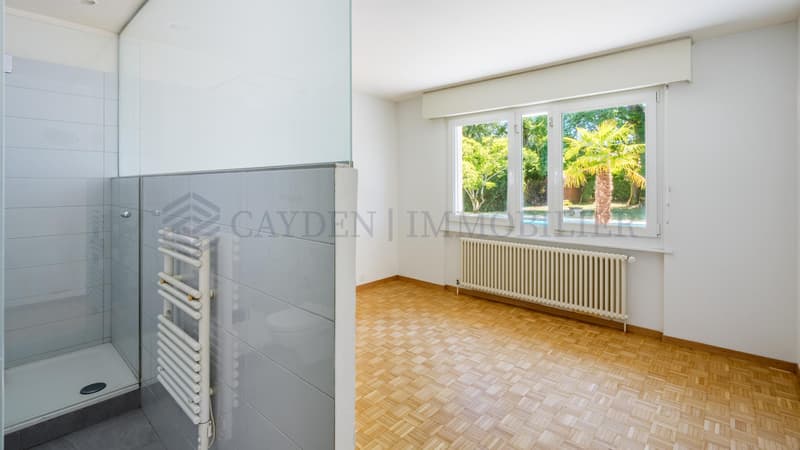 Splendide villa individuelle avec grand jardin (8)