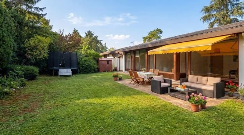 Villa plain-pied avec beau jardin (10)