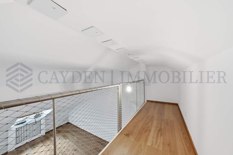 Exclusivité !!!! Bel appartement entièrement rénové dans une bâtisse de charme. (10)