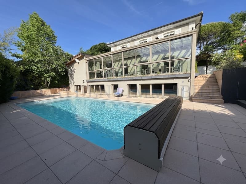 Superbe villa de 5 chambres ! (7)