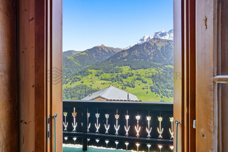 Chalet authentique, vue panoramique sur les montagnes (10)