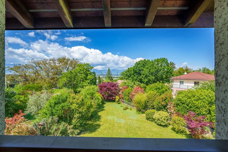 Grande villa 7 pièces avec joli jardin ensoleillé (4)