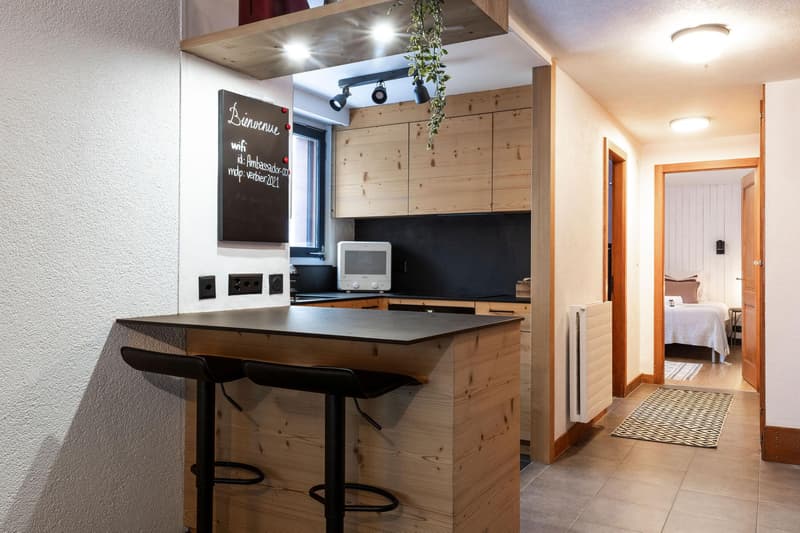 LOCATION D'ÉTÉ disponible jusqu'au 30 novembre 2026 - Charmant appartement 1 chambre avec balcon au coeur de Verbier (5)
