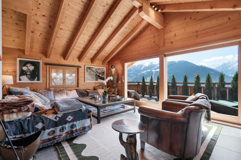 Un chalet de 5 chambres niché dans le charmant village de Médières. (1)