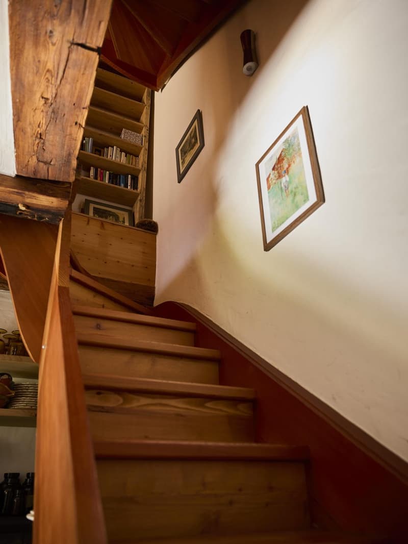 LOCATION SAISON D'HIVER - CHARMANT CHALET DE 3 CHAMBRES AVEC GRAND JARDIN OUVERT À SARREYER ? STYLE ALPIN - VUE IMPRENABLE SUR LES MONTAGNES (13)