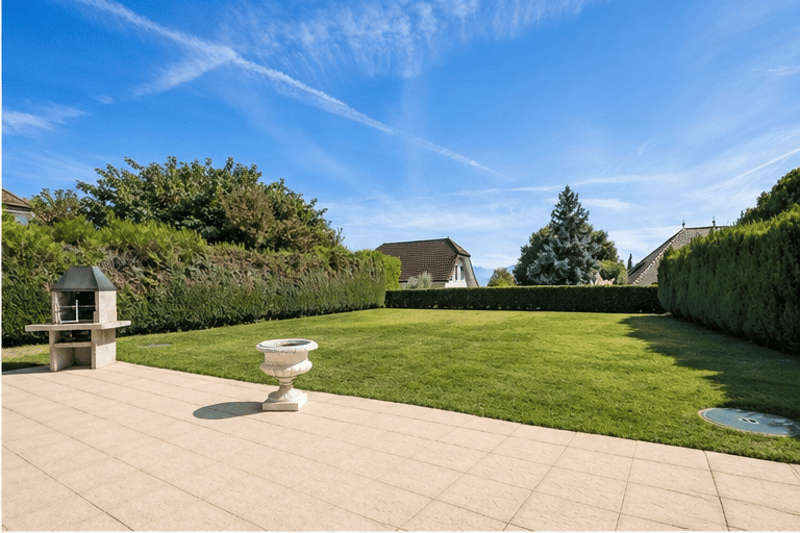 Charmante villa de 5.5 pièces avec jardin et garage box (2)