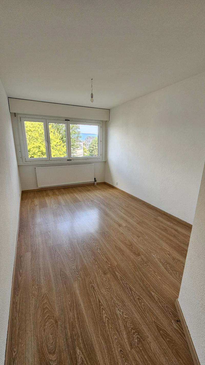 Echandens : proche de toutes commodités, à louer charmant appartement de 4 pièces (8)
