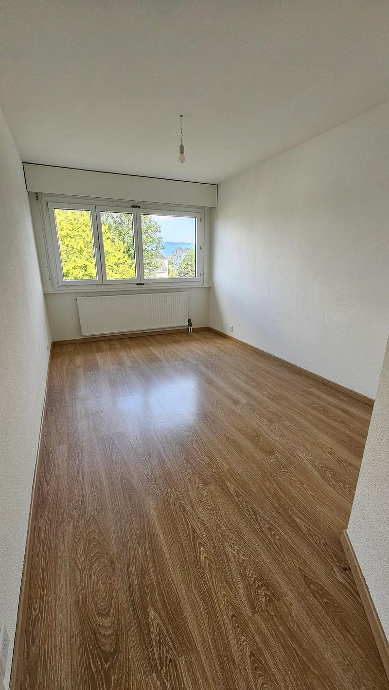 Echandens : proche de toutes commodités, à louer charmant appartement de 4 pièces (10)