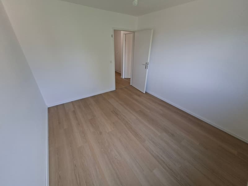 Morges, à louer magnifique appartement de 3,5 pièces lumineux avec balcon (19)