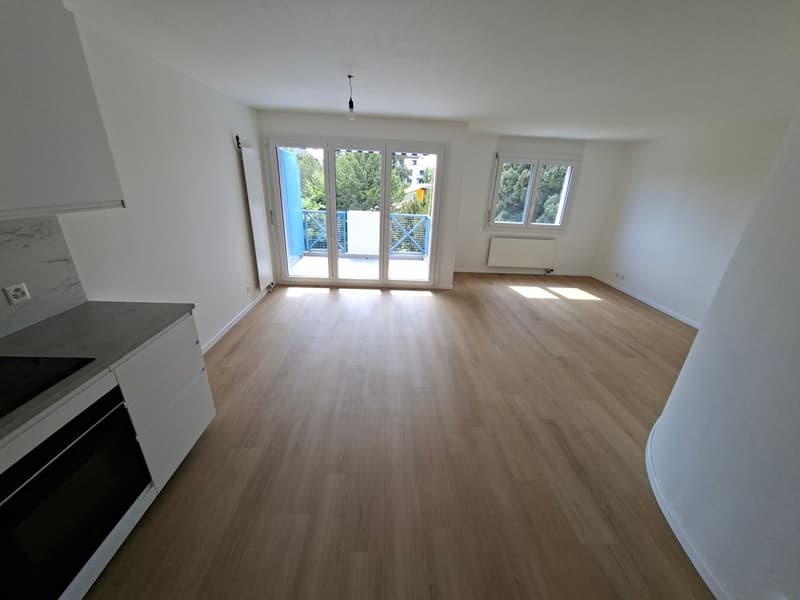 Morges, à louer magnifique appartement de 3,5 pièces lumineux avec balcon (2)