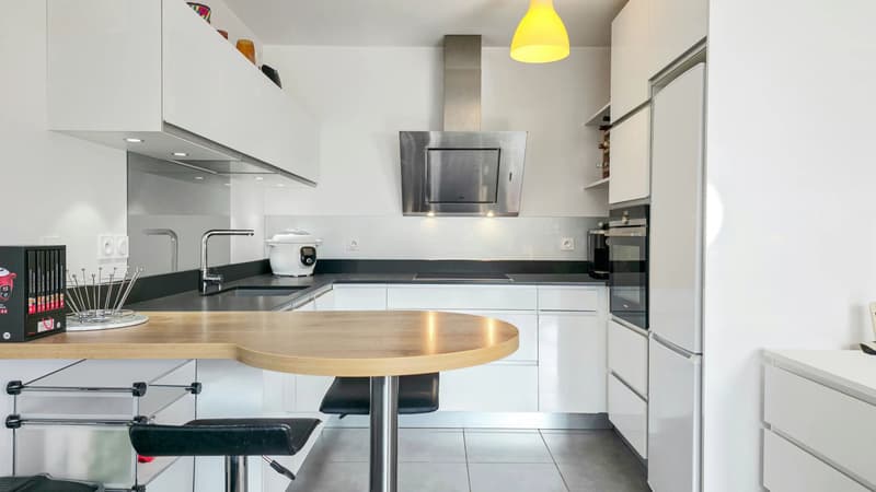 T2 à Metz-Tessy : un rez-de-jardin en excellent état (12)