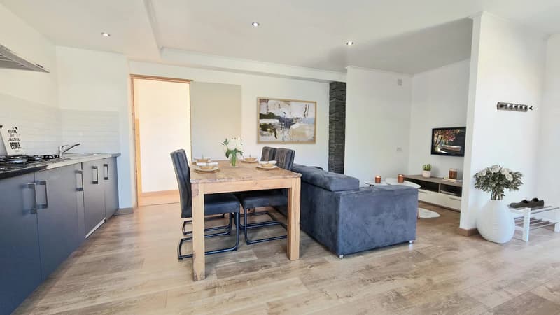 Spacieux chalet moderne T9 à Mijoux (8)