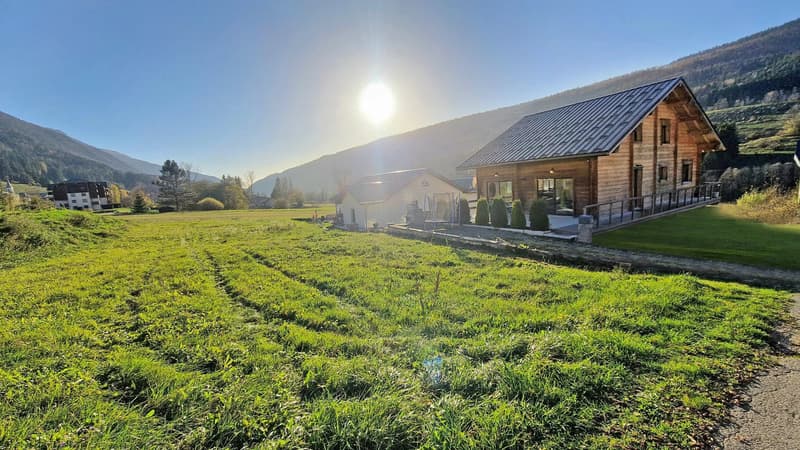 Spacieux chalet moderne T9 à Mijoux (6)