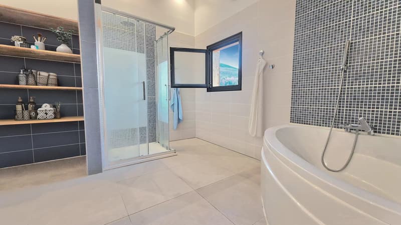 Spacieux chalet moderne T9 à Mijoux (10)