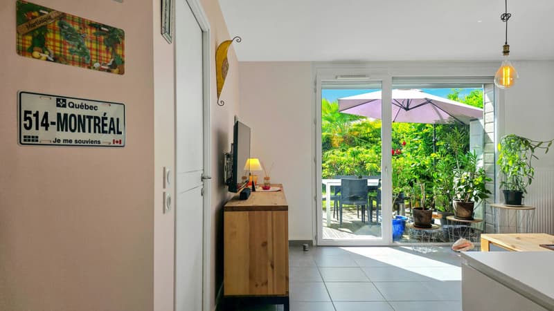 Agréable T2 en rez-de-jardin à Metz-Tessy (10)