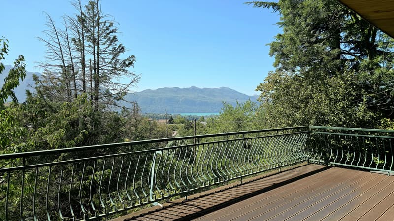 Villa moderniste de type 7 à Mouxy (12)