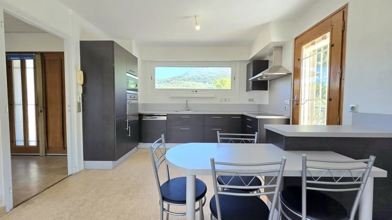 Villa moderniste de type 7 à Mouxy (9)