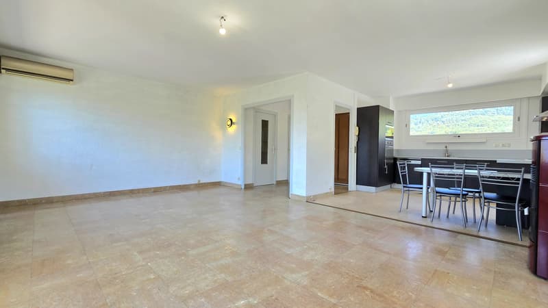 Villa moderniste de type 7 à Mouxy (4)