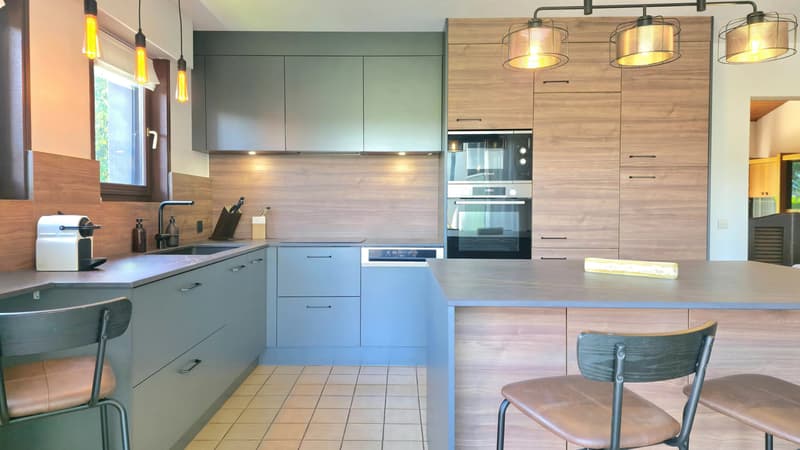 Armoy : Élegante villa d'architecte T8 (8)