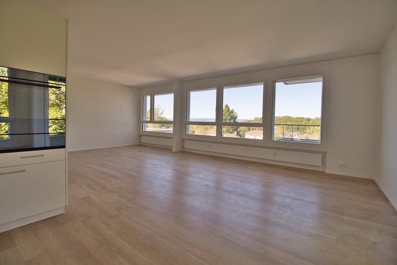 Zentral gelegene 4.5-Zimmerwohnung im Spiegel (4)
