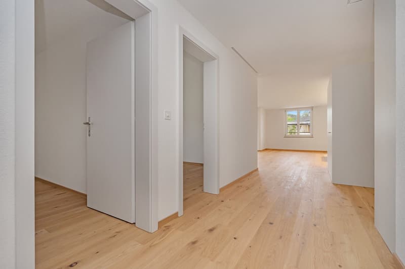 Hochwertige, topmoderne Wohnung im traditionsreichen Landhaus Dennigkofen (10)