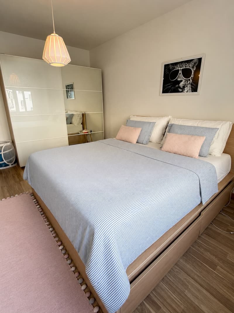 Schlafzimmer 1
