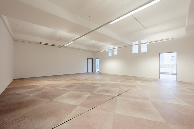 Büro 1