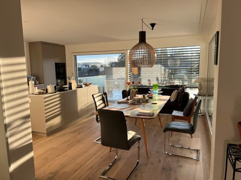 Charmante 4.5-Zimmer-Wohnung in Langnau am Albis (4)