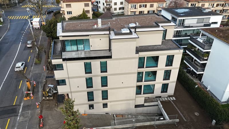 Töff-PP in neuer, moderne Tiefgarage (5)
