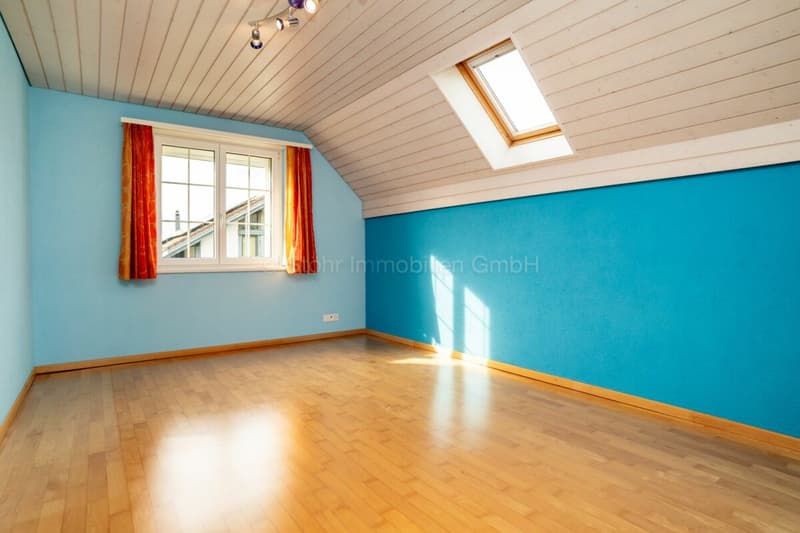 Exclusive 5.5 room detached house with pool - freestanding and comfortable (10)